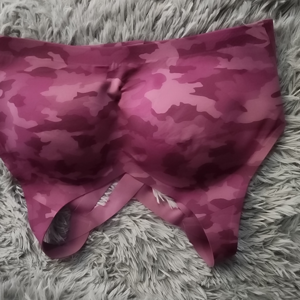 Lululemon Athletica Pink Patterned Sports Bra